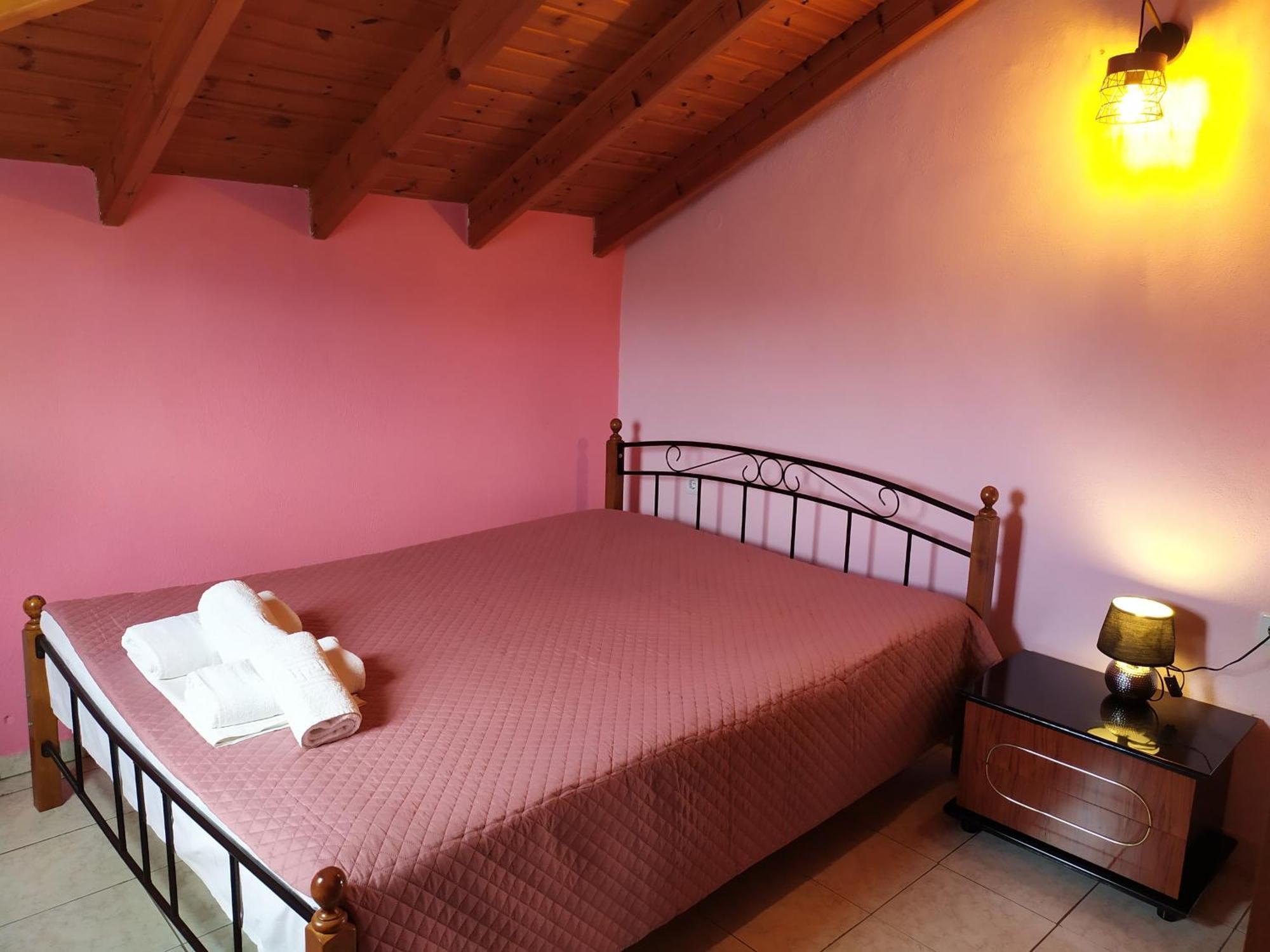 Noufara Apartments Néa Meságkala Quarto foto