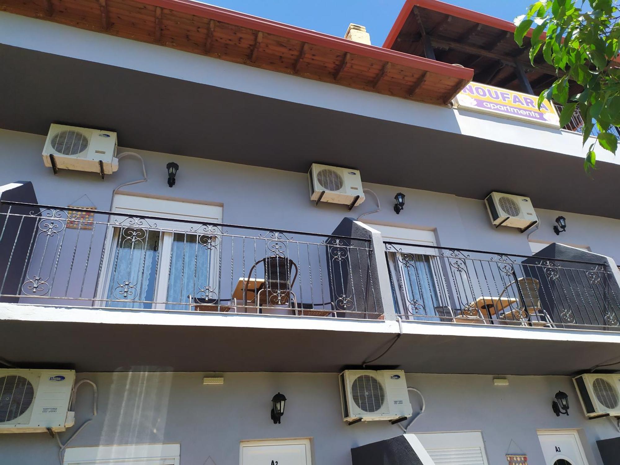 Noufara Apartments Néa Meságkala Quarto foto